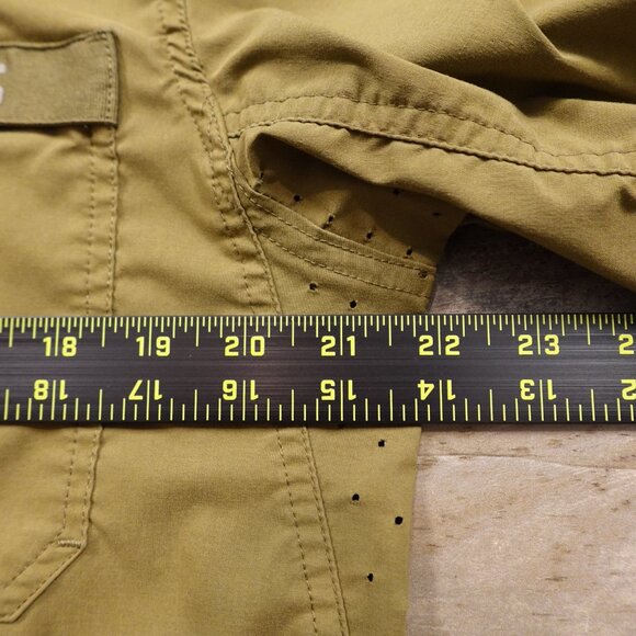 Viktos Sofari Ops Shirt Men’s Medium Olive Tactical Stretch Button-Up - Picture 5 of 12